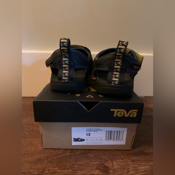 Teva children’s K Hurricane Seekado Size 13 - Picture 3 of 6